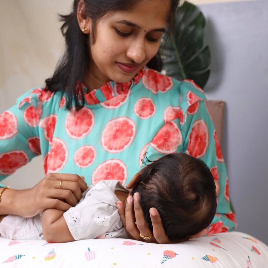 Feeding Pillow
