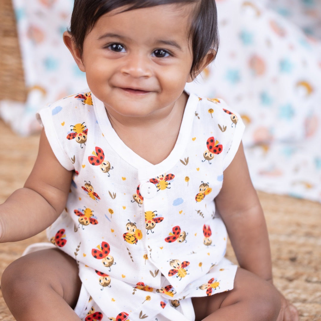 Muslin Jabla & Nappy  - LadyBug Charm